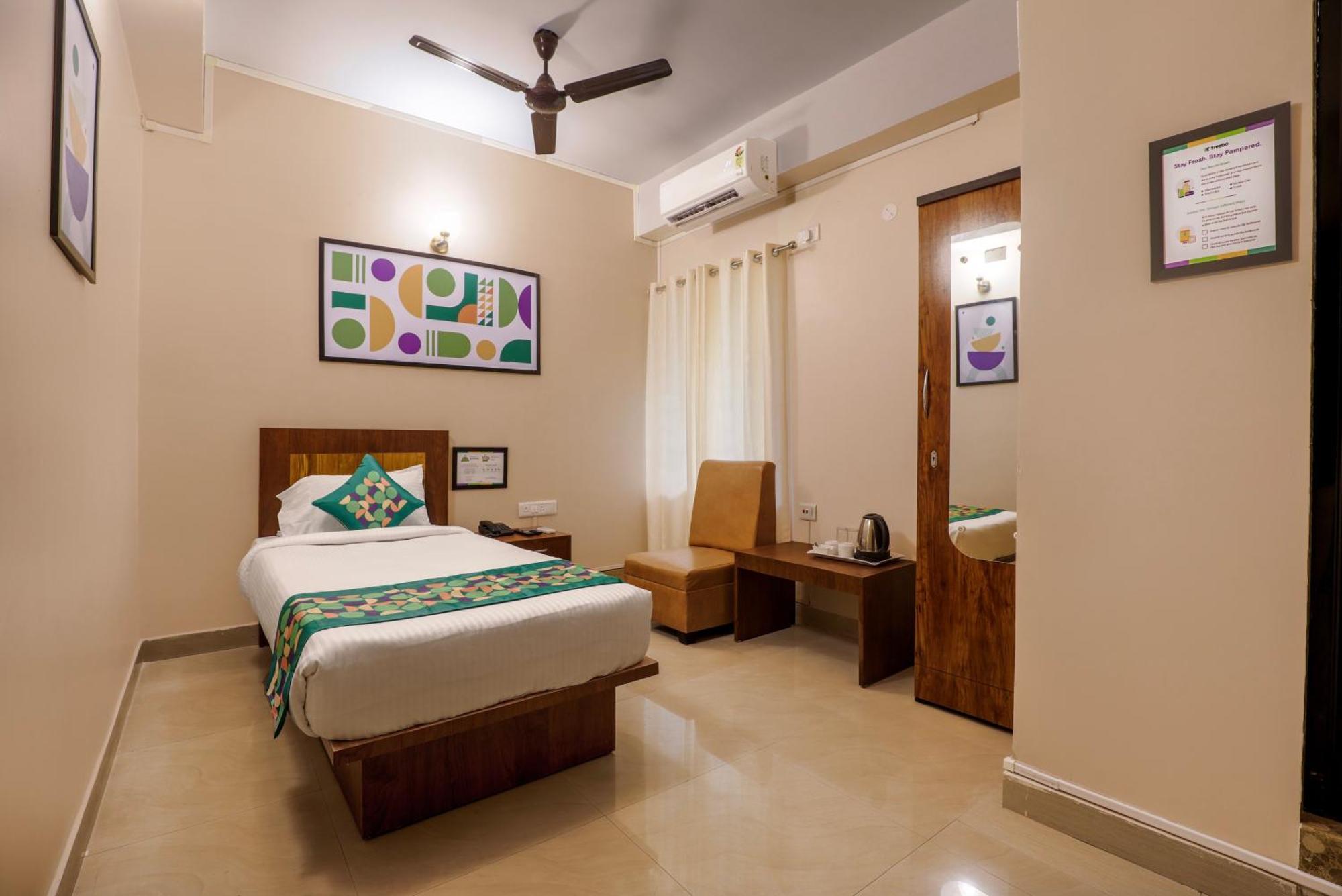 Treebo Urban Oasis Inn Guwahati Eksteriør billede